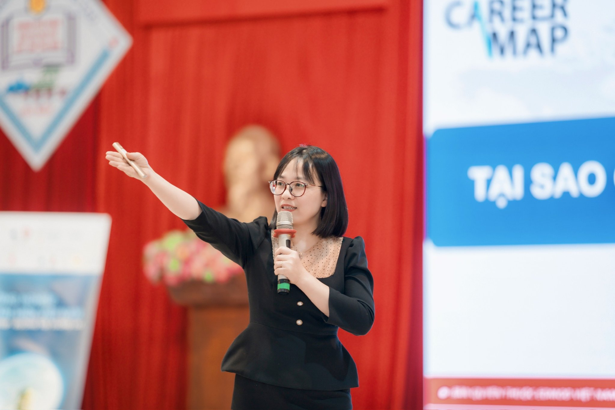 Hoạt động Edmod